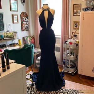 JVN by Jovani navy blue evening gown size 4